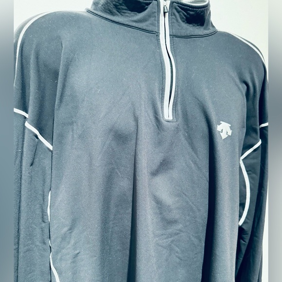 Descente Snow Sports 1/4 Zip Pullover - Picture 3 of 8